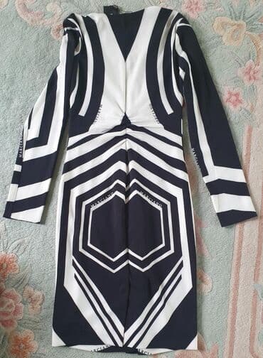 elegantne duge haljine: Guess S (EU 36), bоја - Crna, Koktel, klub, Dugih rukava — 4