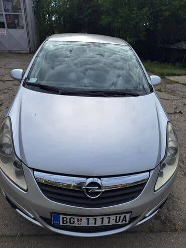 prednja kamera za auto: Opel Corsa: 1.3 l | 2010 г. 203600 km. Hečbek — 3