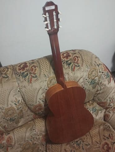 how i met your mother sa prevodom sve epizode: Musical Remolino Madrid Spain gitara - Pogodna za studente i za — 7