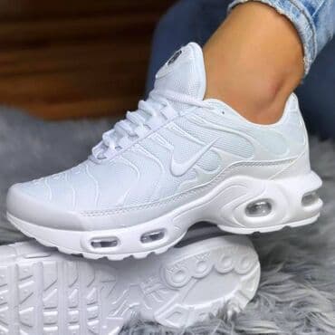 gel boje za nokte: Nike air max tn patike 

Novo
Brojevi 36 do 46

fb Moja Kupovina 1 — 1