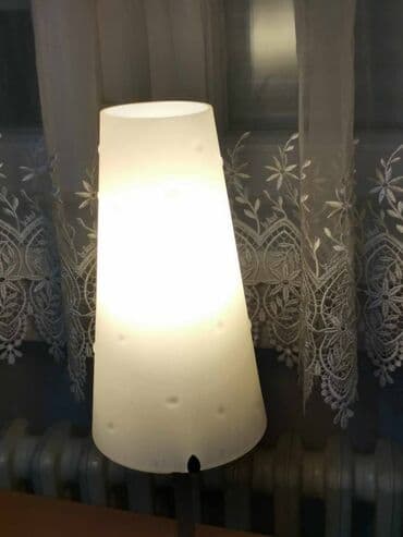 sto i stolica za decu: Stona lampa — 4