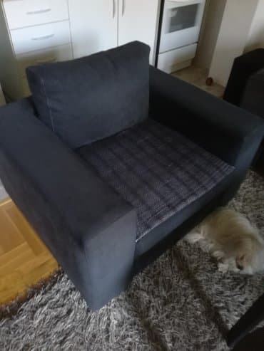 polovan namestaj iz inostranstva u palanci: Kao nova fotelja, sivi kvalitetan stof — 4