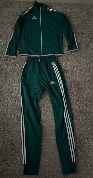 trenerka s: Adidas, L (EU 40), Sa ilustracijom, bоја - Zelena — 1