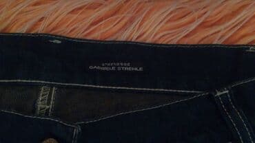 pantalone s: Farmerice Italijanske proizvodnje marke Gabriele Strehle velicina 42 — 3