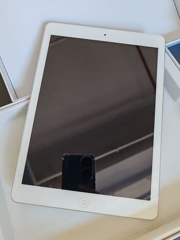 Tableti: HITNOOOoooo Ipad Air 16gb memorije IOS 12 savršen za surfovanje — 6