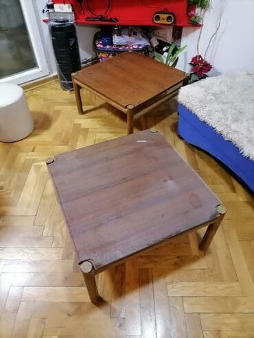 transformer sto: Stočić za dnevni ili. Ispravan. Oko 65/65/37. Ima dva ista. A — 6
