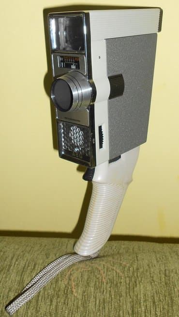 Ostale kamere: Filmska kamera meopta a8g 1964 8mm kamera, objektiv 2,8/12,5 (sočivo)