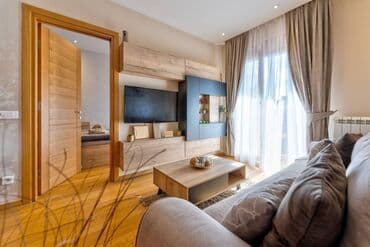 prodaja stanova sremski karlovci: Lux stan na prodaju Kalman Kompletno opremljen 39m2 II sprat od III — 1