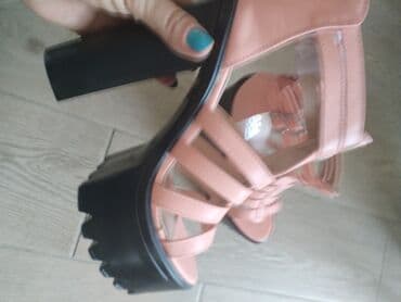 Sandale: Sandale, 38