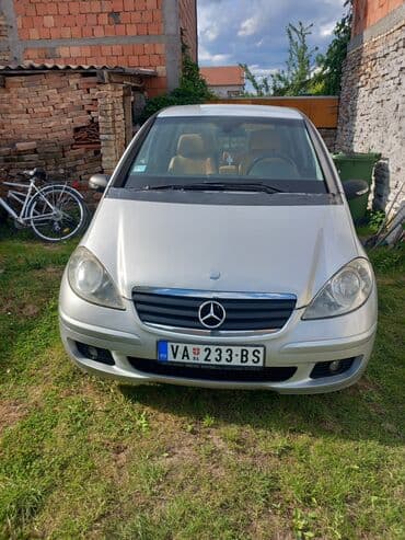 prednja kamera za auto: Mercedes-Benz A 180: 1.8 l | 2005 г. Hečbek — 5