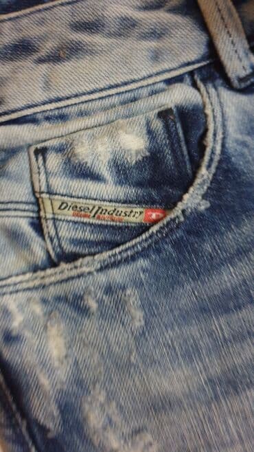 ramax novi sad: DIESEL-FARMERKE VEL S
MADE IN ITALY — 2
