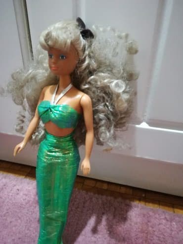 exit obuca muska: Barby sirena malo korišćena,kao nova
Org barby — 1