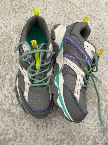 zenska obuca novi pazar: Skechers, 40, bоја - Siva — 1
