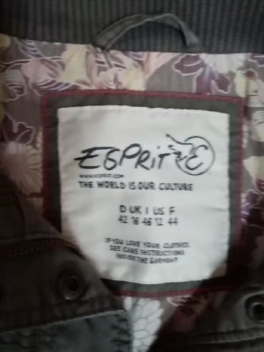 exit jakne: Esprit 
jakna 
u odličnom stanju
extra očuvana — 3