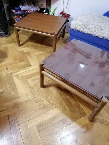 transformer sto: Stočić za dnevni ili. Ispravan. Oko 65/65/37. Ima dva ista. A — 3
