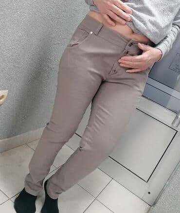 pantalone m velicine: Normalan struk — 1
