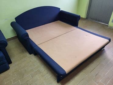 Nameštaj: Trosed i dvosed Maksimalno očuvani, na razvlačenje, urađeno dubinsko — 9
