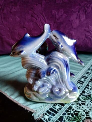 vratilo za zgibove i propadanja dimenzije: Figura nova,stari porcelan. Visina. 12cm. Duzina. 12cm — 4