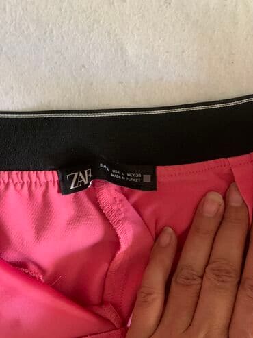 pantalone m velicine: L (EU 40), Normalan struk, Ravne nogavice — 1