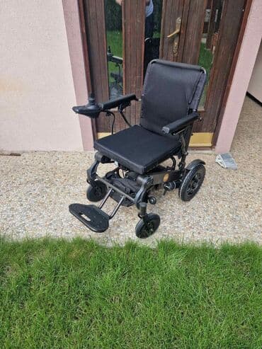 Invalidska kolica: Invalidska kolica Nova, nekoriscena kolica, sama se sklapaju i