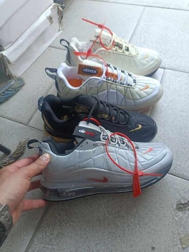 ručni sat muški: Patike, New Balance, veličina - 42 — 9