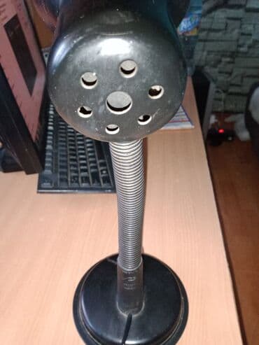led lampe bluetooth: Table lamp, color - Black, Used — 2