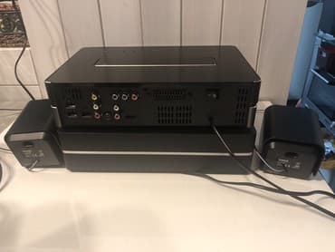 Audio tehnika: Terris DVD Micro System 2.1, uvoz Svajcarska Mediji / formati koji se — 7