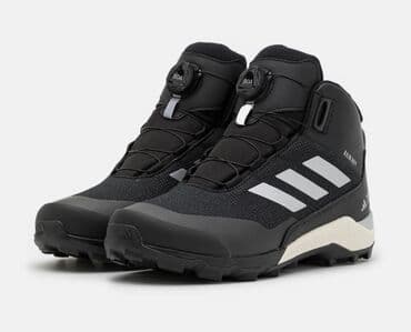 obuca vis mladenovac: Adidas, Veličina - 39, Vodootporne — 1