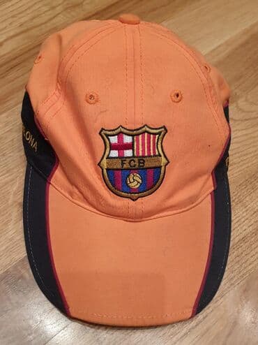 muške rukavice h m: FCB Barcelona original kacket. Fudbalski klub Barselona. Blago — 1