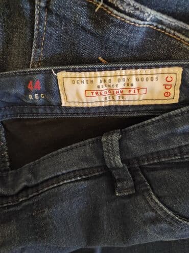 lidl pantalone: Esprit farmerke veličina 44. Poluobim struka 43/47, duzina 103, dubina — 5