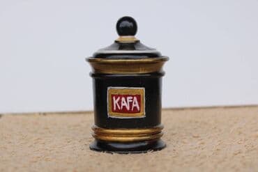 posuda za kafu i secer: Krug 11 cm visina 12 cm a sa poklopcem je 18 cm, za kafu ili šećer — 1