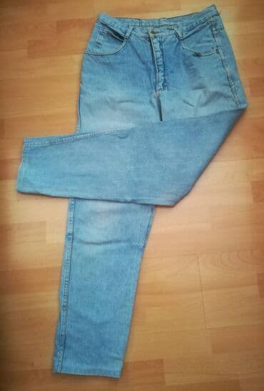 pantalone s: Farmerke UNION vel 32,plave, obim struka 74 cm, dužina 105 cm, obim — 2
