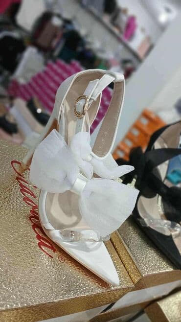mcqueen patike: Sandale, Alexander McQueen — 1