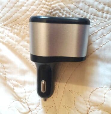 auto kamera 3 u 1: USB auto punjač sa dva USB porta 2 u 1 - Dimenzija: 9,4 x 5,8 x — 3