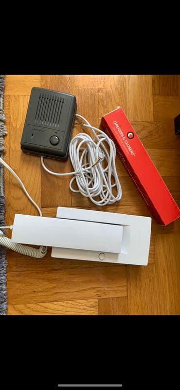 Commax interfon. Original. Koriscen kratko. Zamenjen jer smo kupili — 6