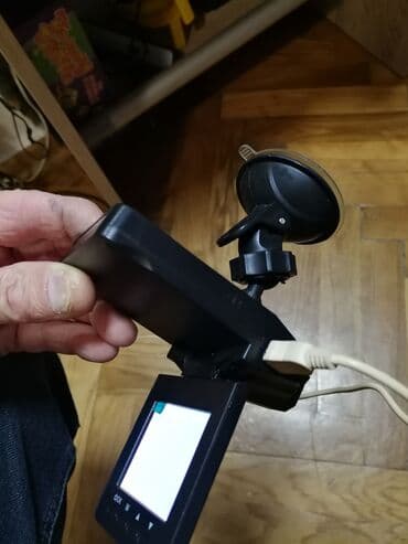 auto kamere cena: Auto kamera lepi se na šoferku na vakum. Ispravna. Nešto malo — 6