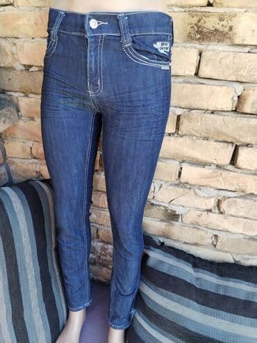 pantalone s: Farmerke vel S
Kao nove — 6