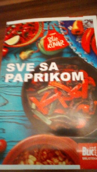 mikrofon sa stalkom: Mini kuvar sve sa paprikom — 1