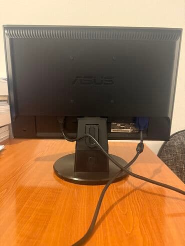 magnat monitor a: ASUS monitor 19" Model: VW193 Version: VW193D-8 Proizvodnja July 2008 — 7
