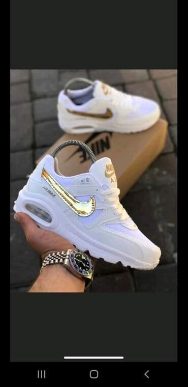 zenska obuca broj 35: Nike, 38, bоја - Šareno — 4