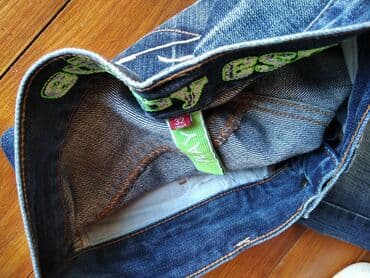 pantalone s: Teksas, Zvoncare — 3