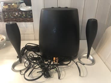 polovni usisivaci iz uvoza: Zvucnici Harman Kardon sa subwooferom, uvoz CH — 5