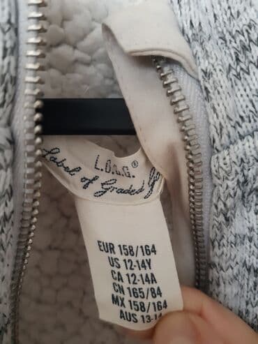 duks crvena zvezda za decu: H&M, Sa rajsferšlusom, 152-158 — 2