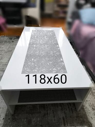 transformer sto: Beli sto za kafu dimenzija 118x60 cm. Sto ima dodatnu policu ispod — 1