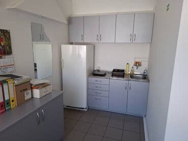 sobe zemun izdavanje: 3 sobe — 4