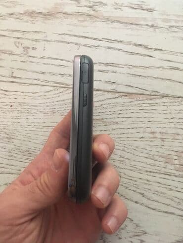 auto radio sa ekranom na izvlačenje: Samsung Galaxy A Quantum, < 2 GB, bоја - Crna, Sa tastaturom — 7