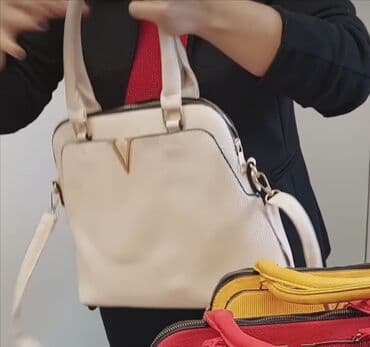 replica parfemi srbija: Valentino, Materijal: Veštačka koža — 1