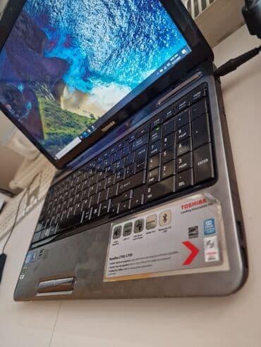 kuler za laptop: Intel Core i7, 15.6 " — 3