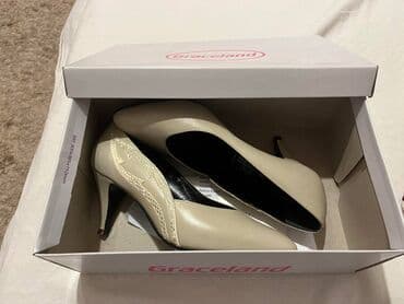 nine west salonke: Salonke, 38 — 2