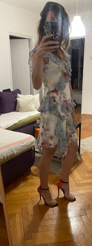 ivet shop haljine za punije: Zara M (EU 38), bоја - Šareno, Top (bez rukava) — 4